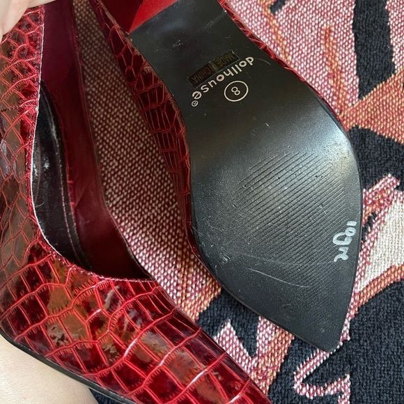 Red snake pointed toe shoes - Picture 2 of 3